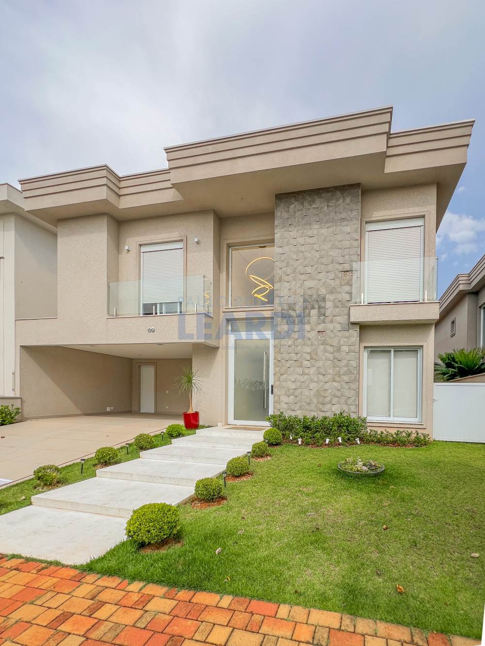 Casa em Condomínio Genesis 01 Alphaville 