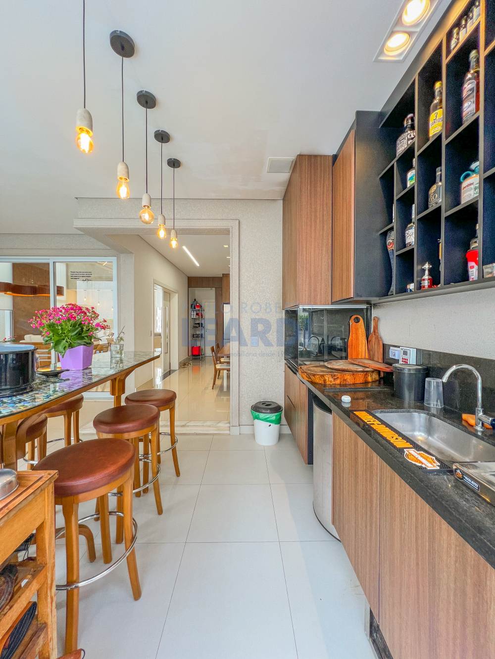 Casa em Condomínio Genesis 01 Alphaville 