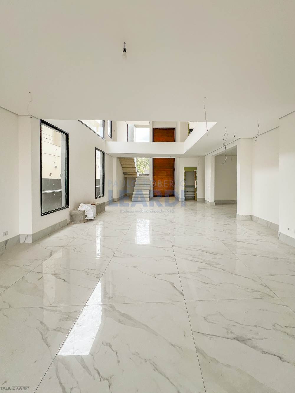 Casa em Condomínio Tambore 10 Alphaville 