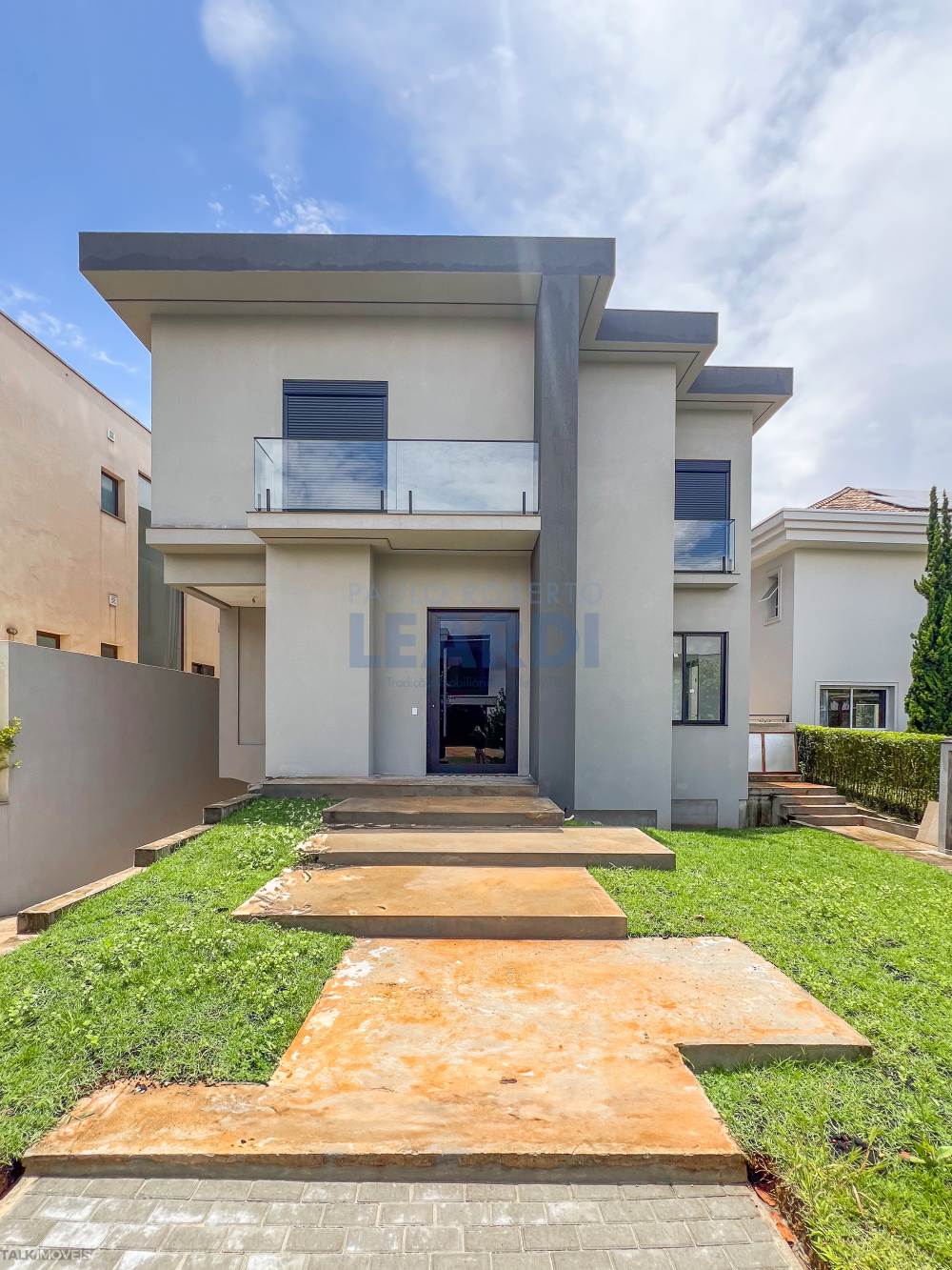 Casa em Condomínio Tambore 10 Alphaville 