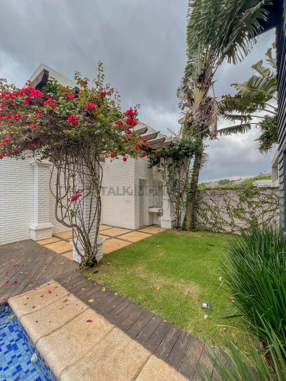 Casa em Condomínio Tambore 10 Alphaville 