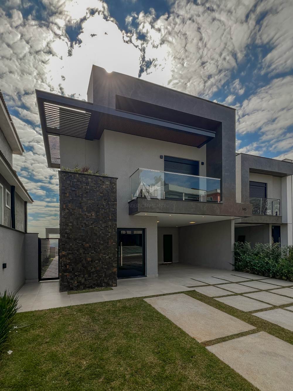 Casa em Condomínio New Ville Santana de Parnaiba 