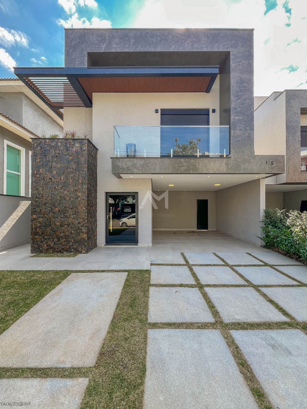 Casa em Condomínio New Ville Santana de Parnaiba 