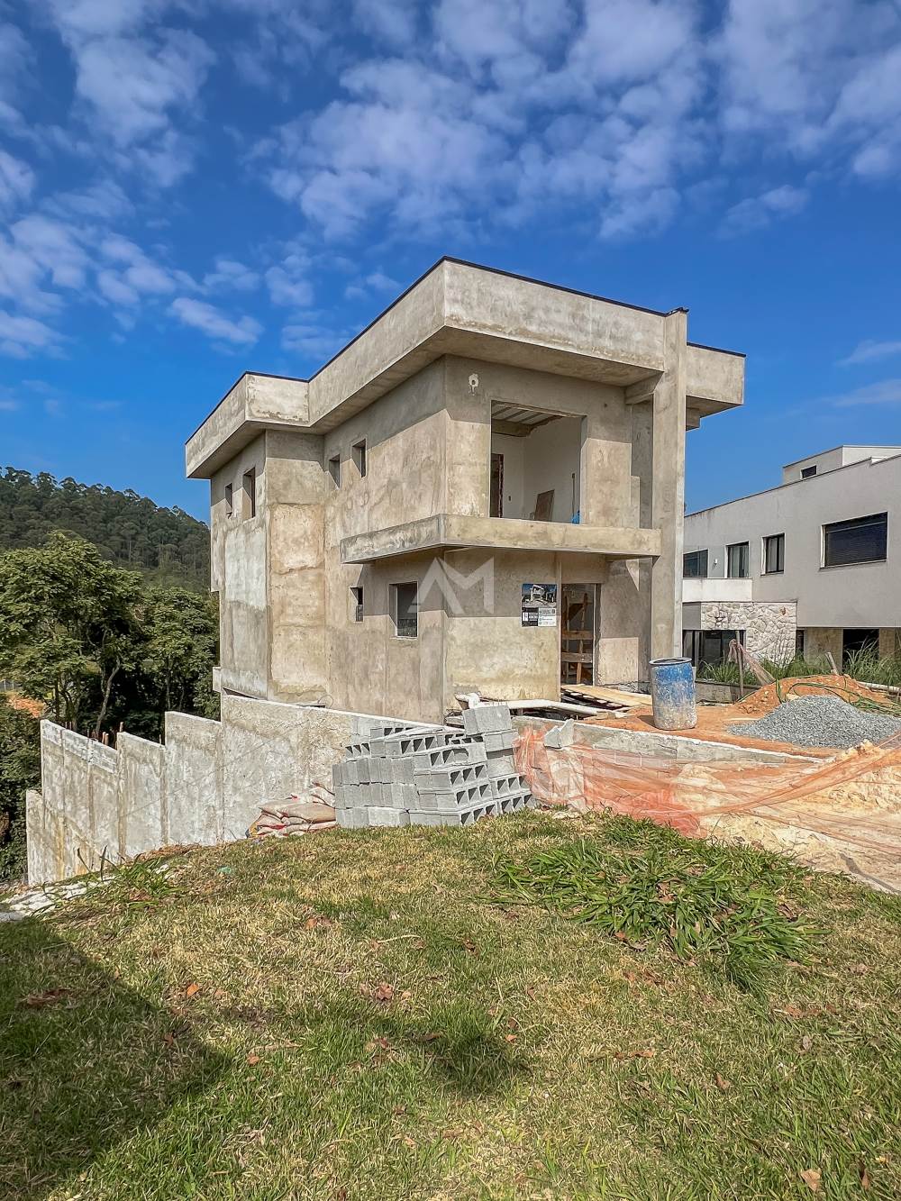 Casa em Condomínio New Ville Santana de Parnaiba 