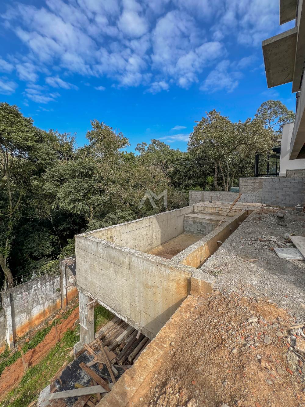 Casa em Condomínio New Ville Santana de Parnaiba 