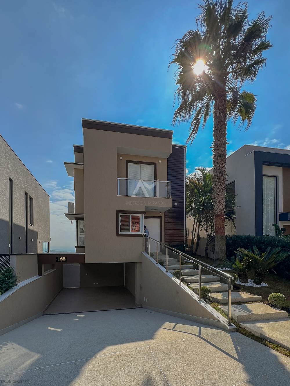 Casa em Condomínio New Ville Santana de Parnaiba 