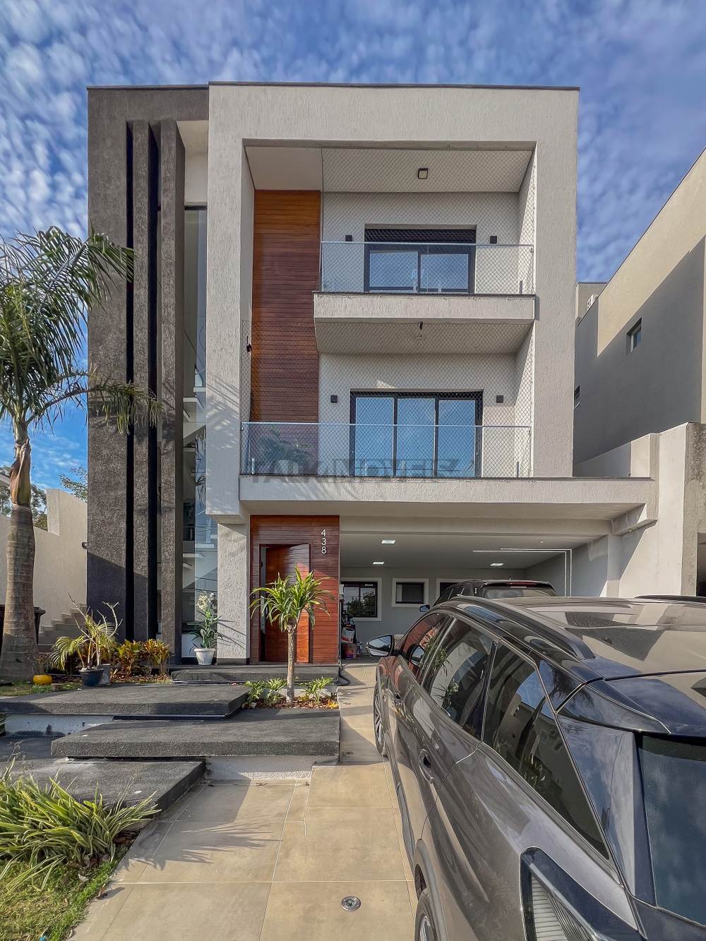 Casa em Condomínio New Ville Santana de Parnaiba 