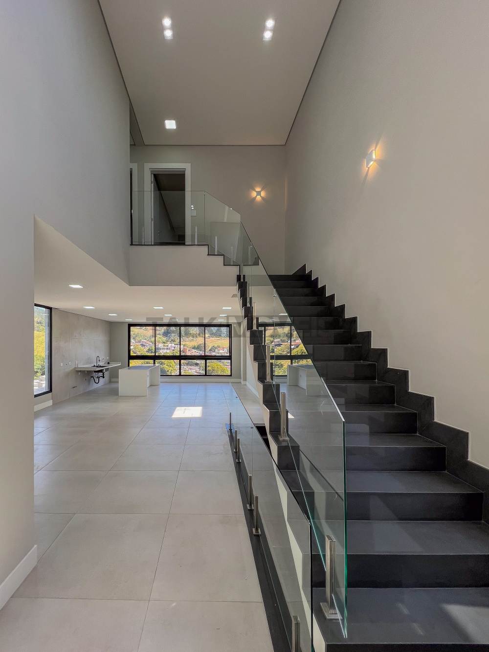 Casa em Condomínio New Ville Santana de Parnaiba 