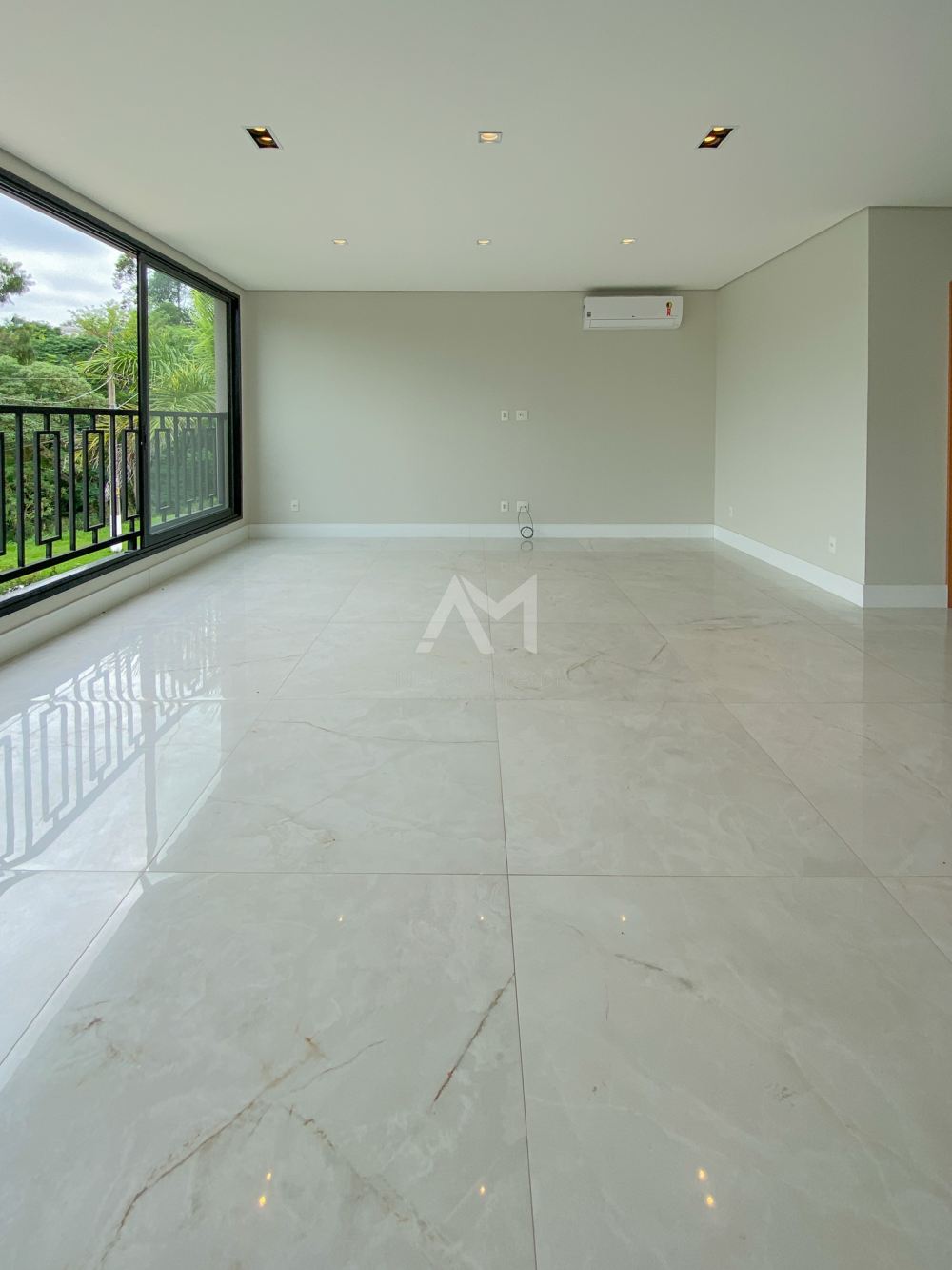 Casa em Condomínio New Ville Santana de Parnaíba 