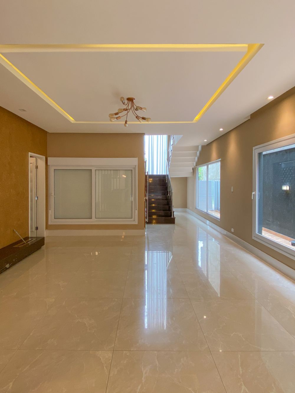 Casa em Condomínio New Ville Santana de Parnaíba 