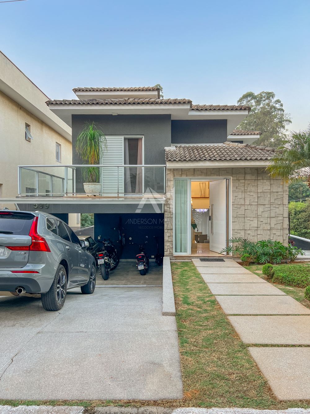 Casa em Condomínio New Ville Santana de Parnaíba 