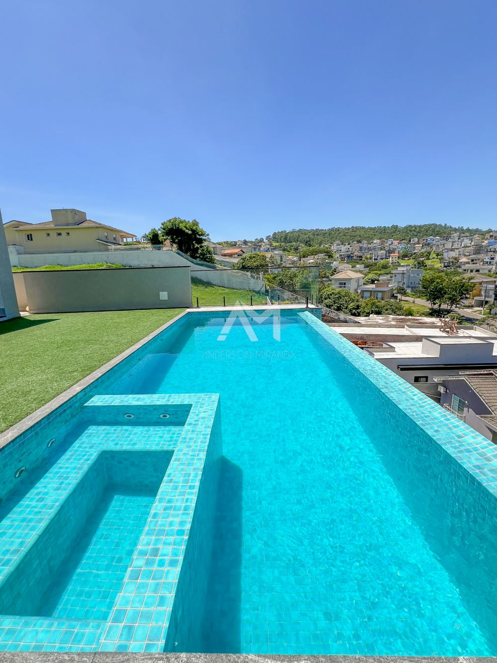 Casa em Condomínio New Ville Santana de Parnaíba 