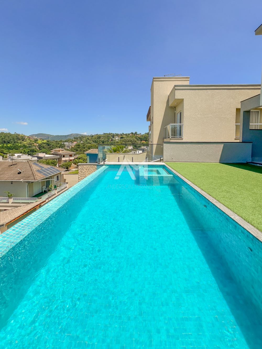 Casa em Condomínio New Ville Santana de Parnaíba 