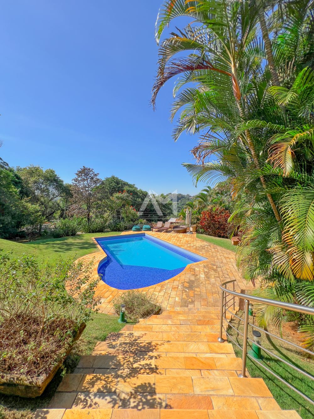 Casa em Condomínio Granja Viana  